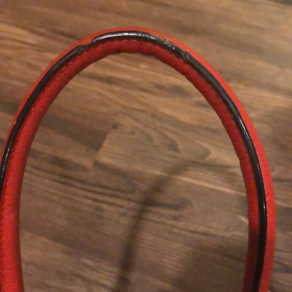 Red Kate spade purse - Picture 5 of 5